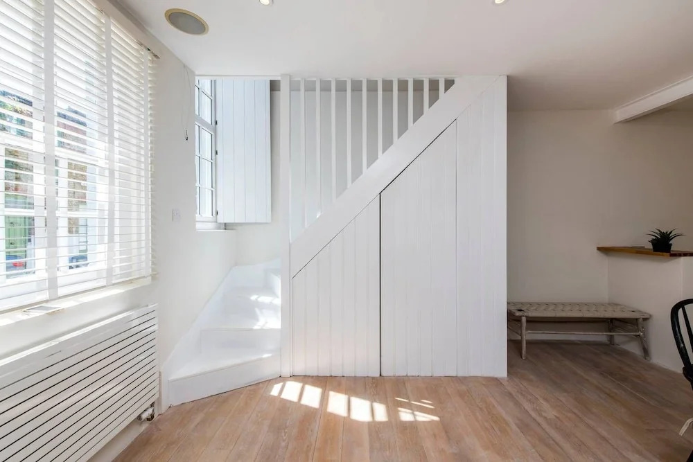 3-bed Mews House, Battersea