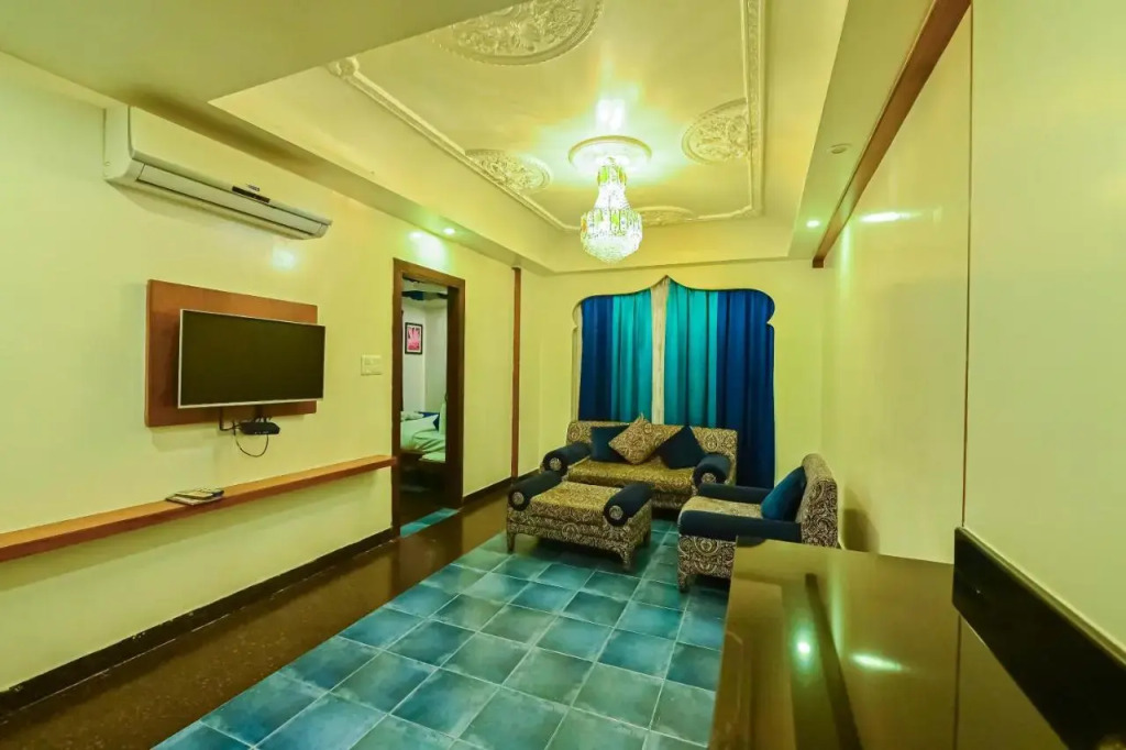 Hotel Sepoy Grande
