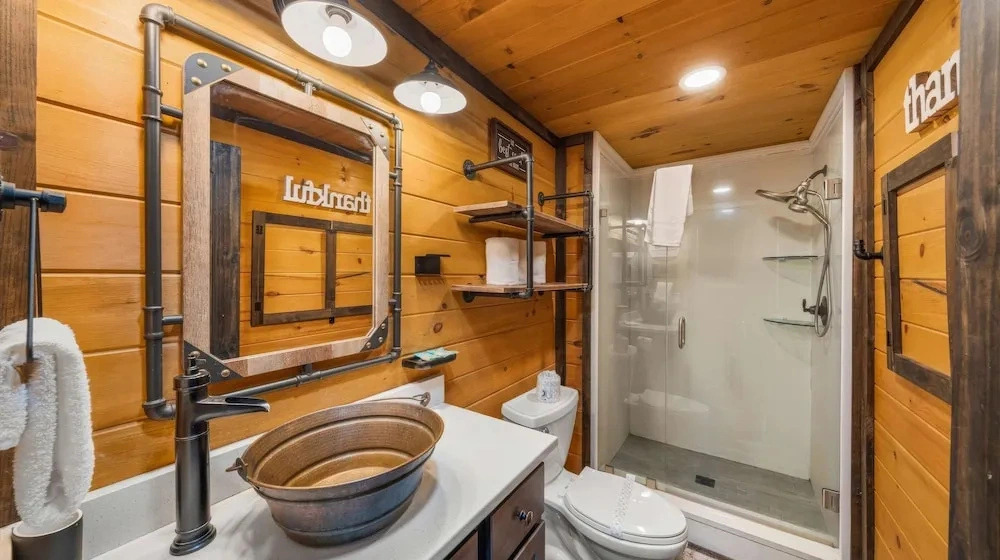 Luxury Cabin With Mountain Views Pigeon Forge