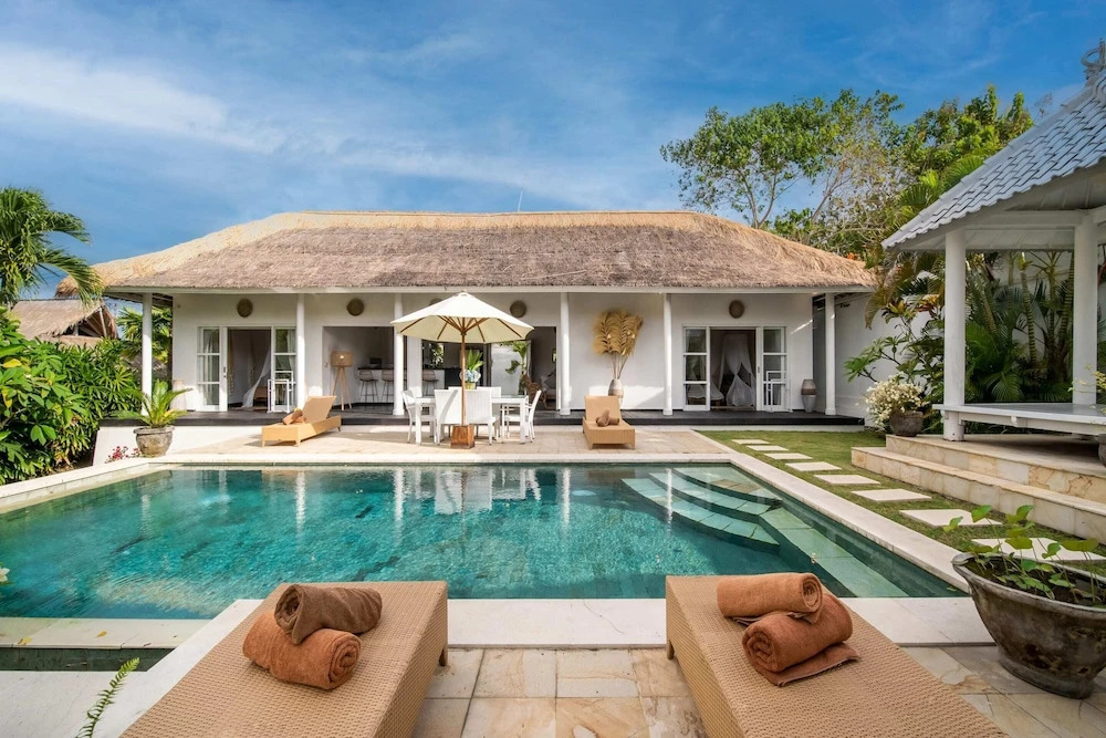 Traditional Private Villa, 3 BR, Uluwatu