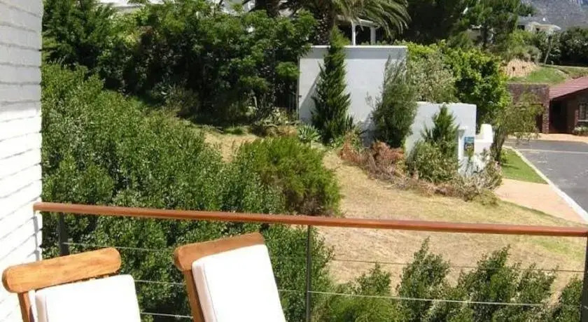 Emro House