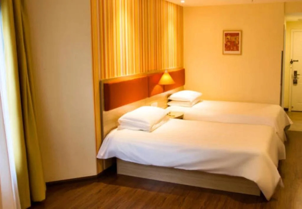 Yongdu Yunqi Hotel (Nanning Railway Station)