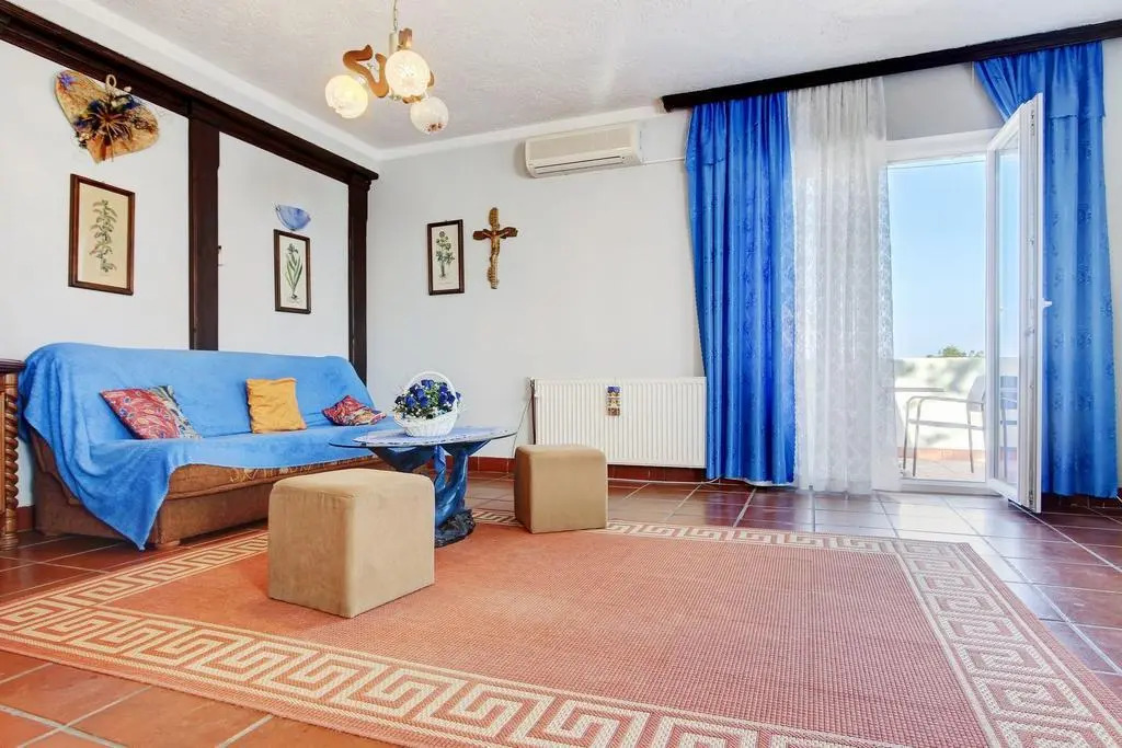 Apartments Dragica 1251