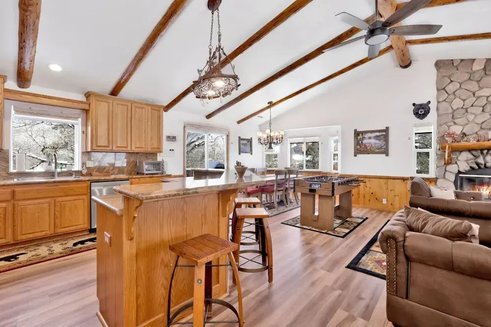 2273-the Golden Oak 3 Bedroom Home by Redawning