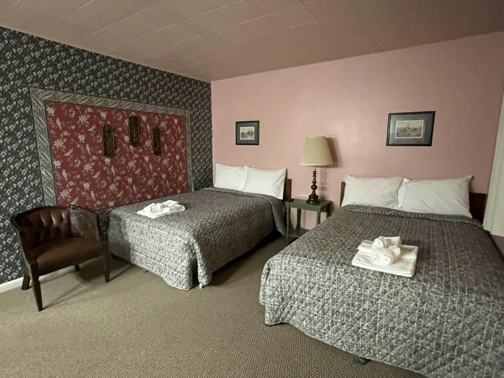 Victorian Inn Superior By Capital O NE
