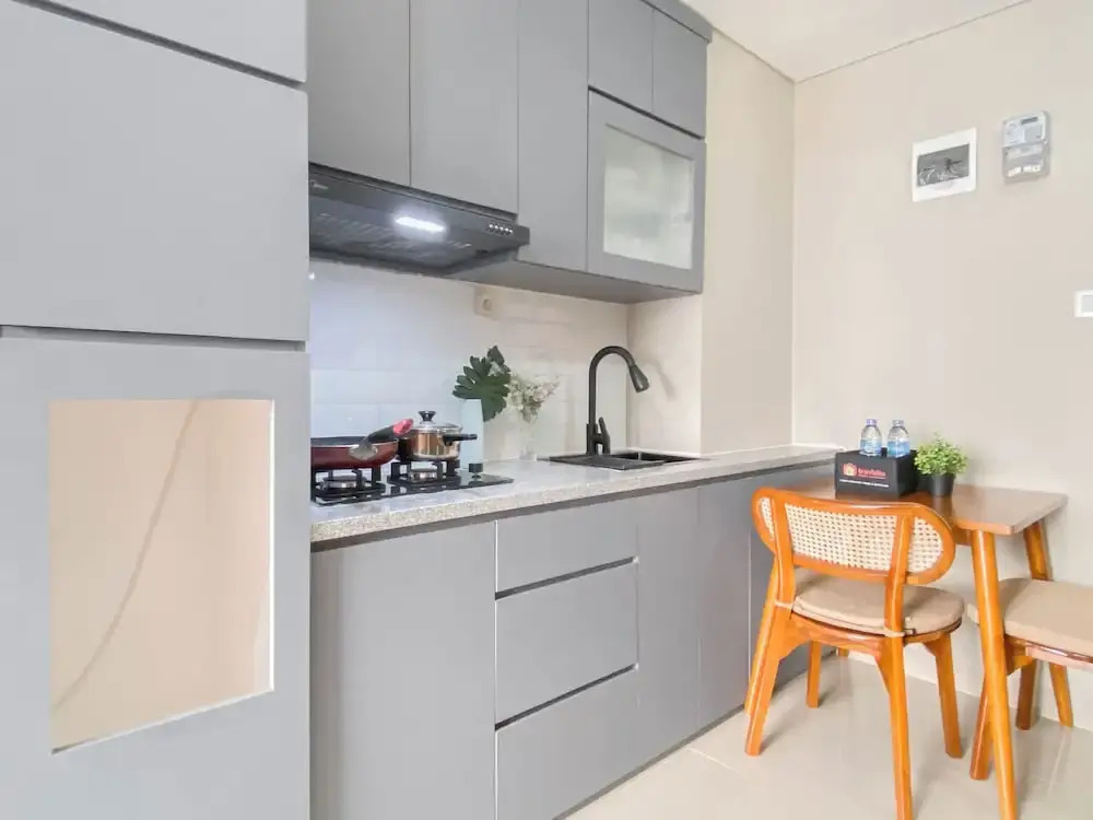 Soft Grey 1Br At Royal Sentul Park Apartment