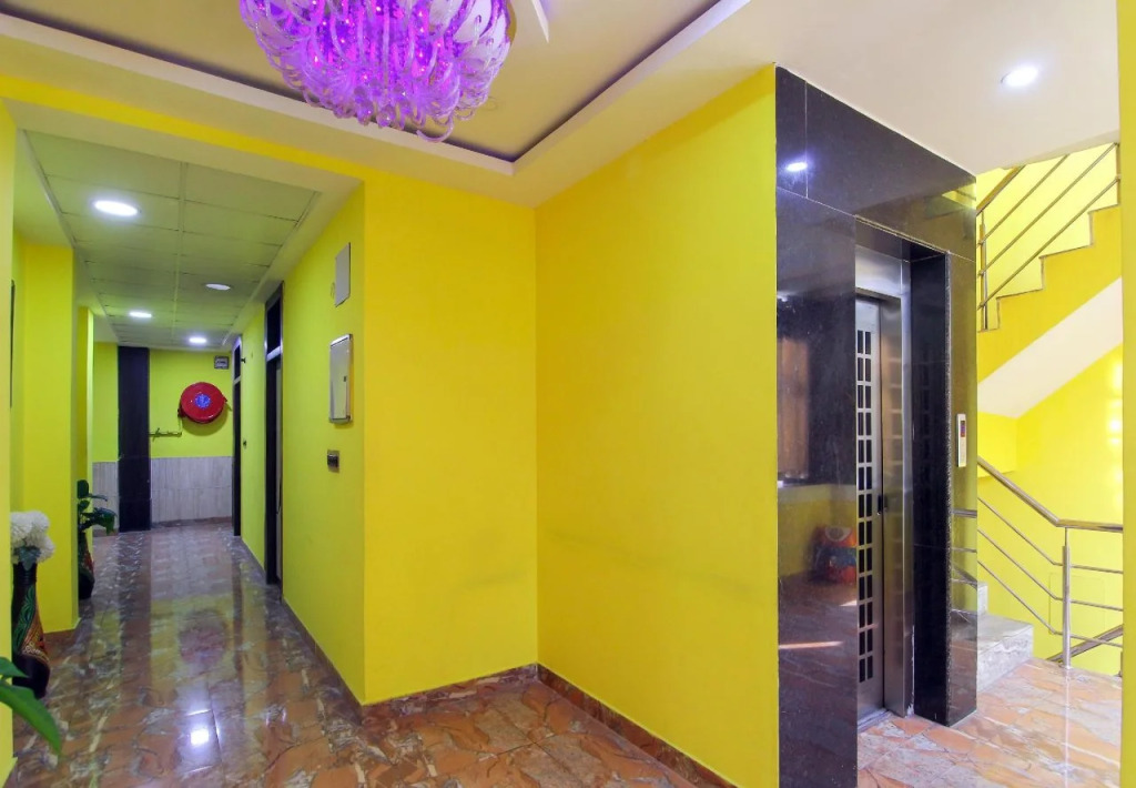 FabHotel Gazal Residency