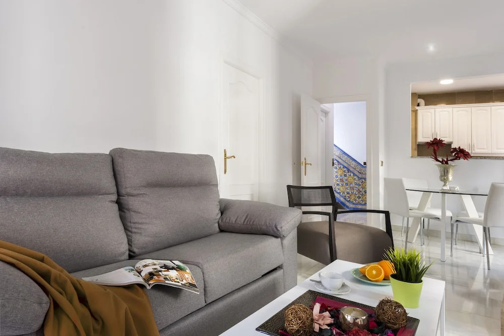 Lux Home - Sierpes Terrace