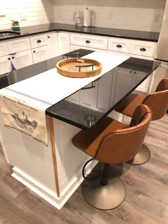 Recently Renovated Chic Durham Farmhouse