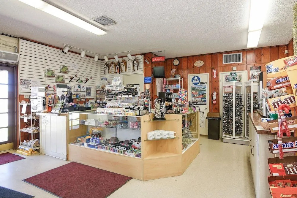 Wilderness Lakes RV Resort