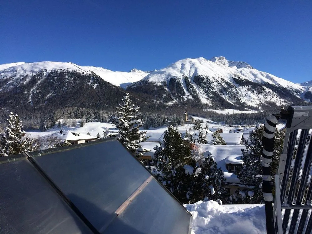 Hotel Trais Fluors
