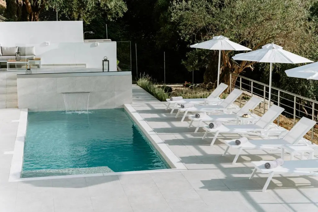 Myrtia Luxury Suites