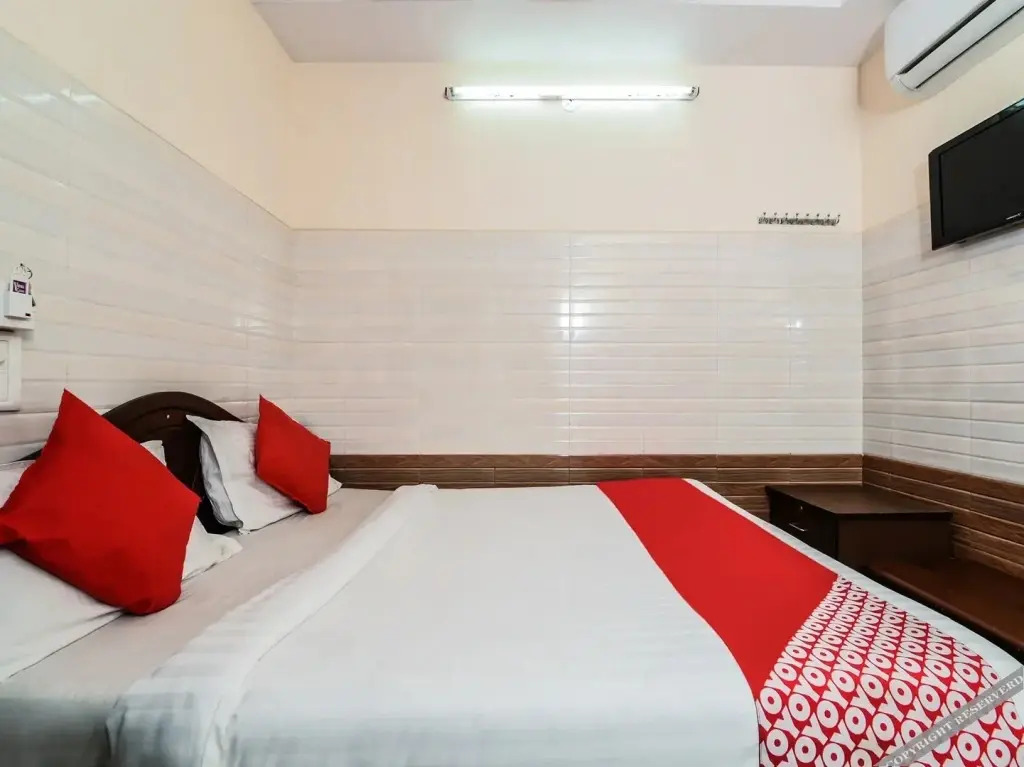 Varsha Grand Residence by OYO Rooms