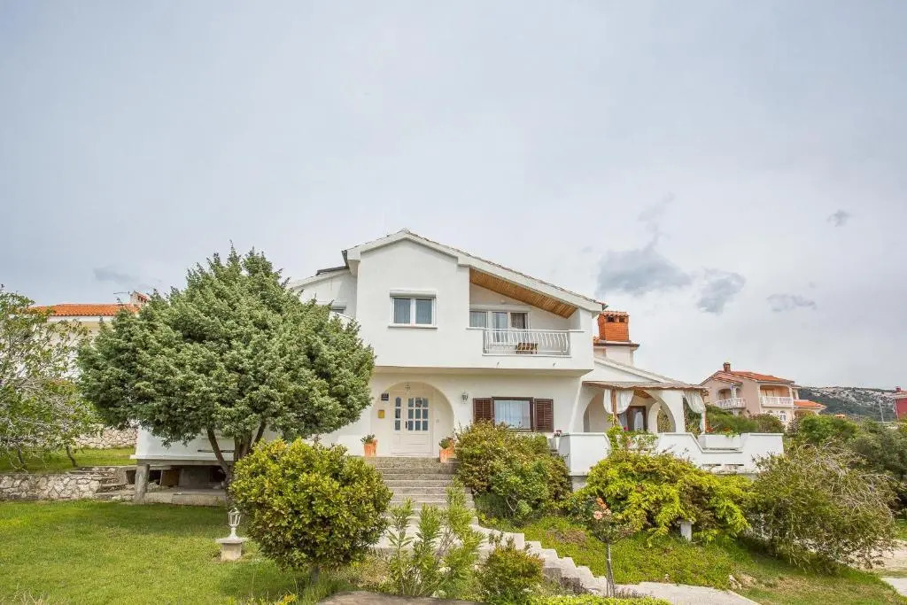 Apartments Pahljina 2885