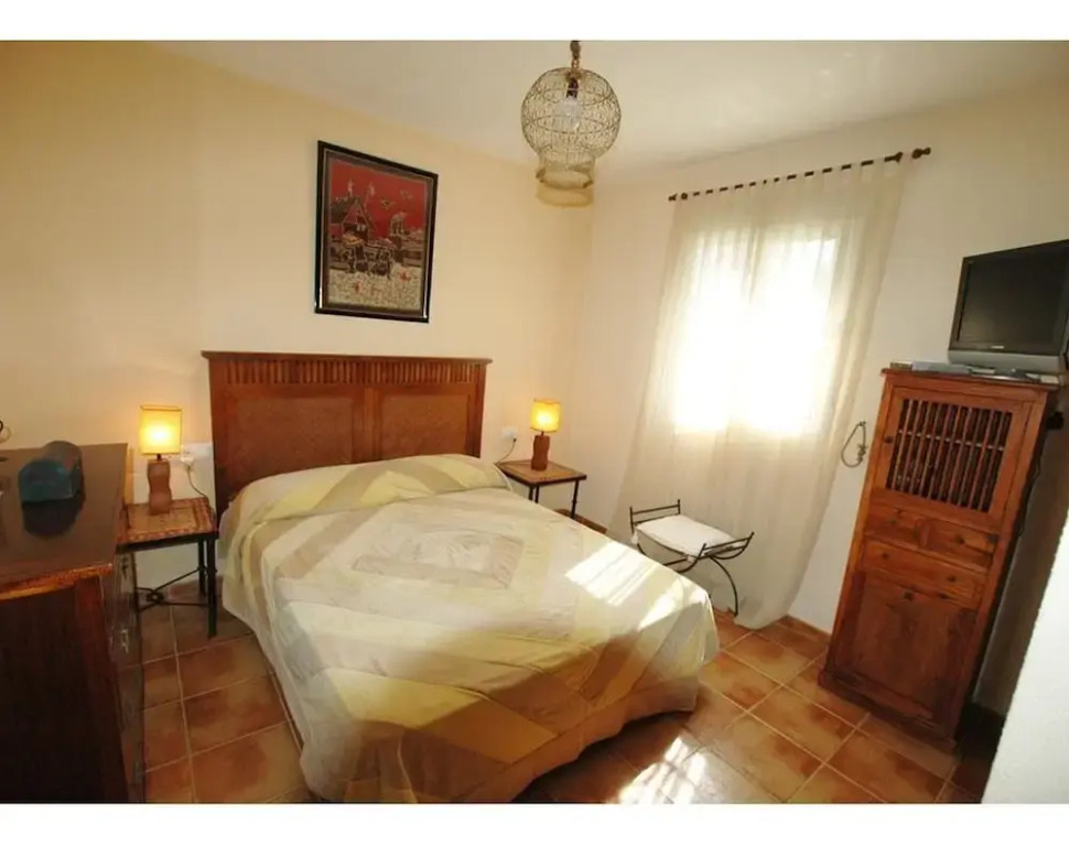 Chalet con piscina privada casa blanca