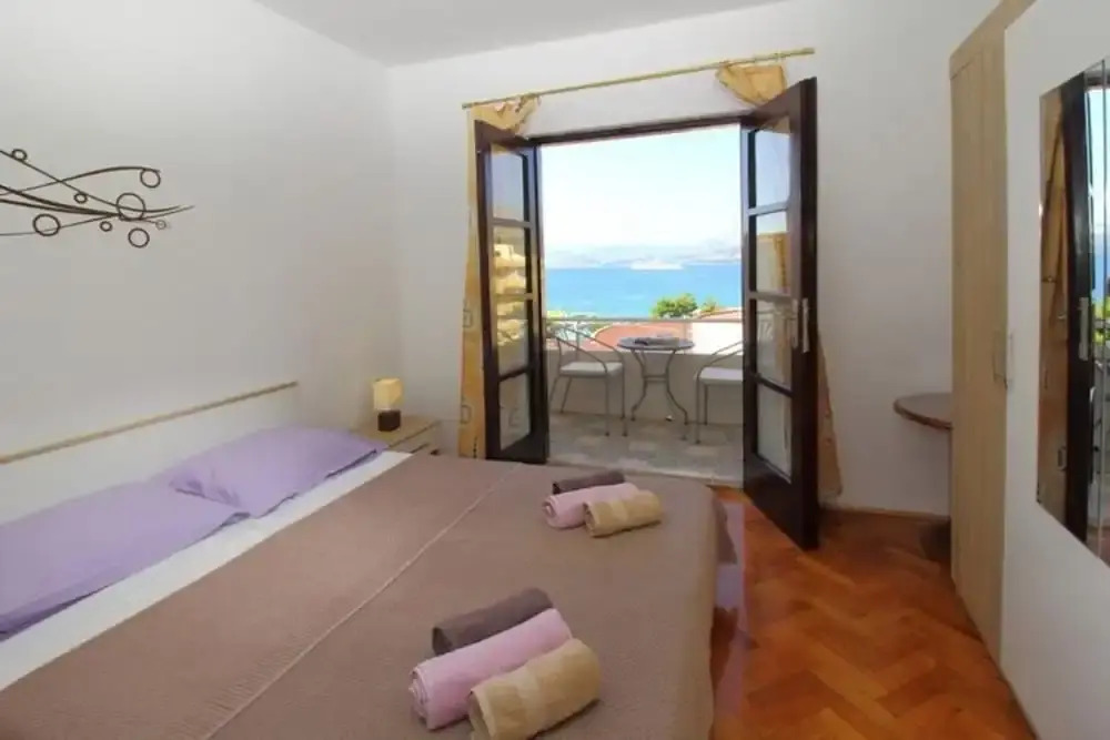 Apartments Dubreta - Superior Two Bedroom Apartment With Balcony