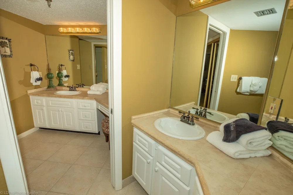 Inlet Reef 407 2 Bedroom Condo