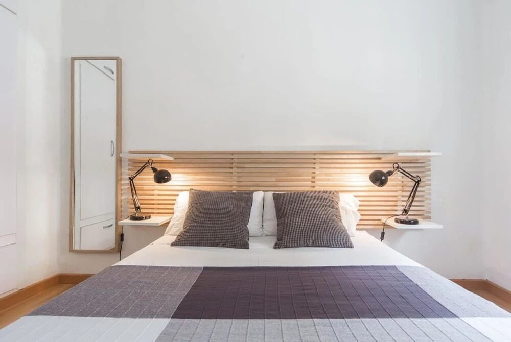 Apartment With 3 Bedrooms in València, With Wonderful sea View and Wif