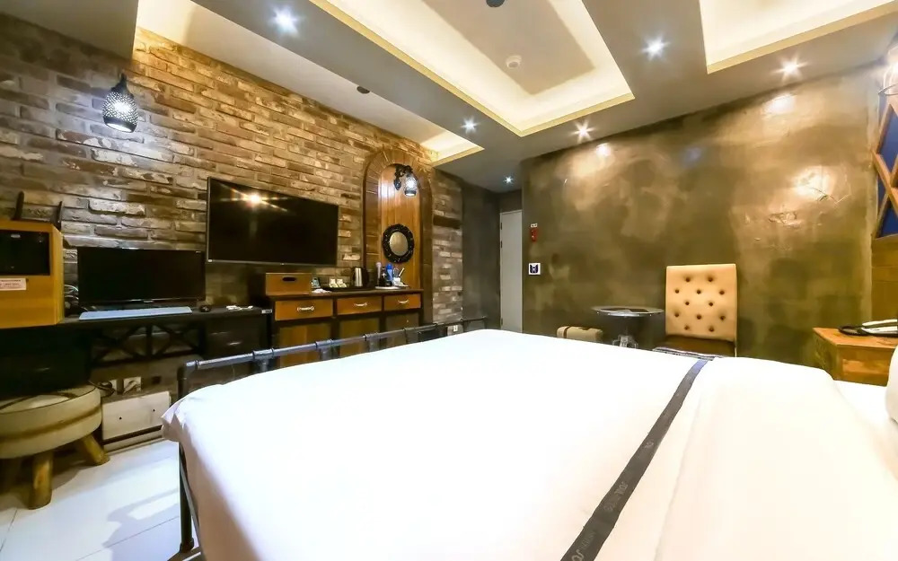 Aventa Hotel