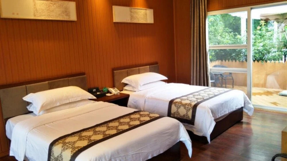 Yi Jing Lin Feng Hot Spring Hotel