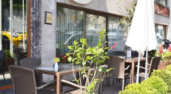 Hotel Santa Pera
