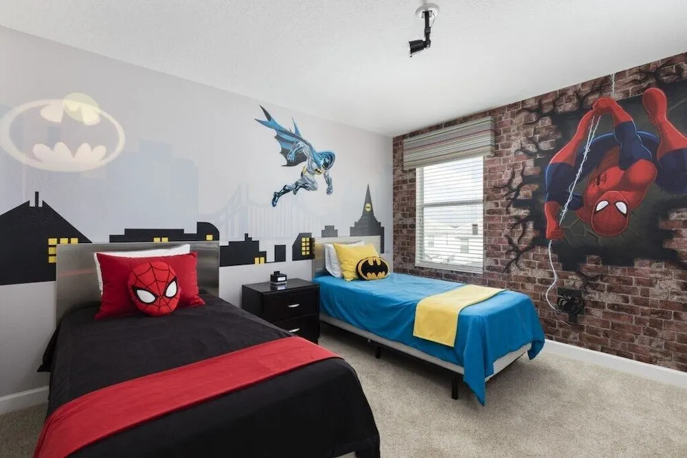 Champions Gate 9048 - Eight Bedroom Pool Home