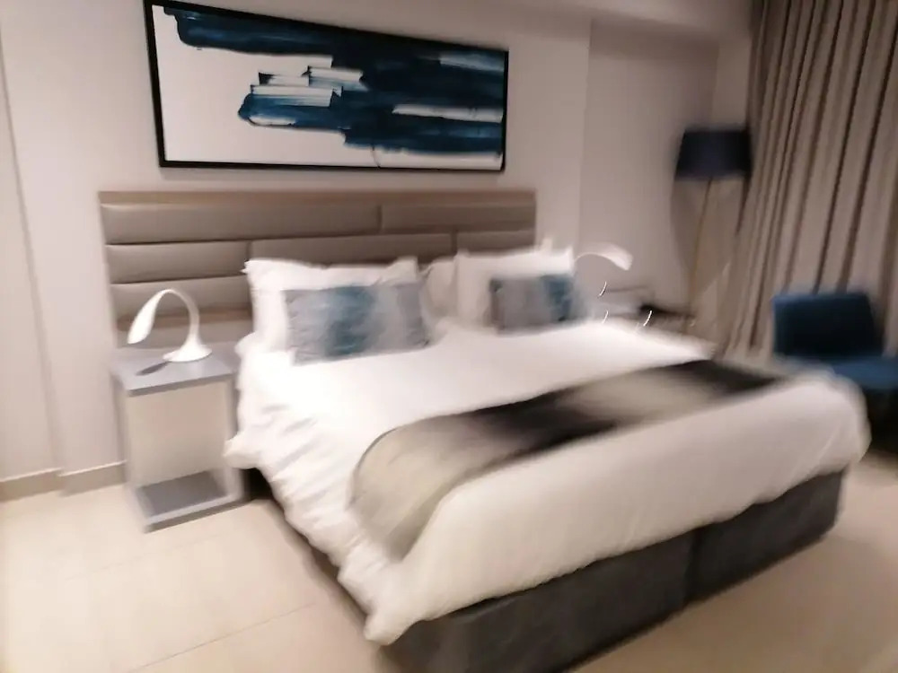 Pearls of Umhlanga, or Oceans - Marina Apartments Private