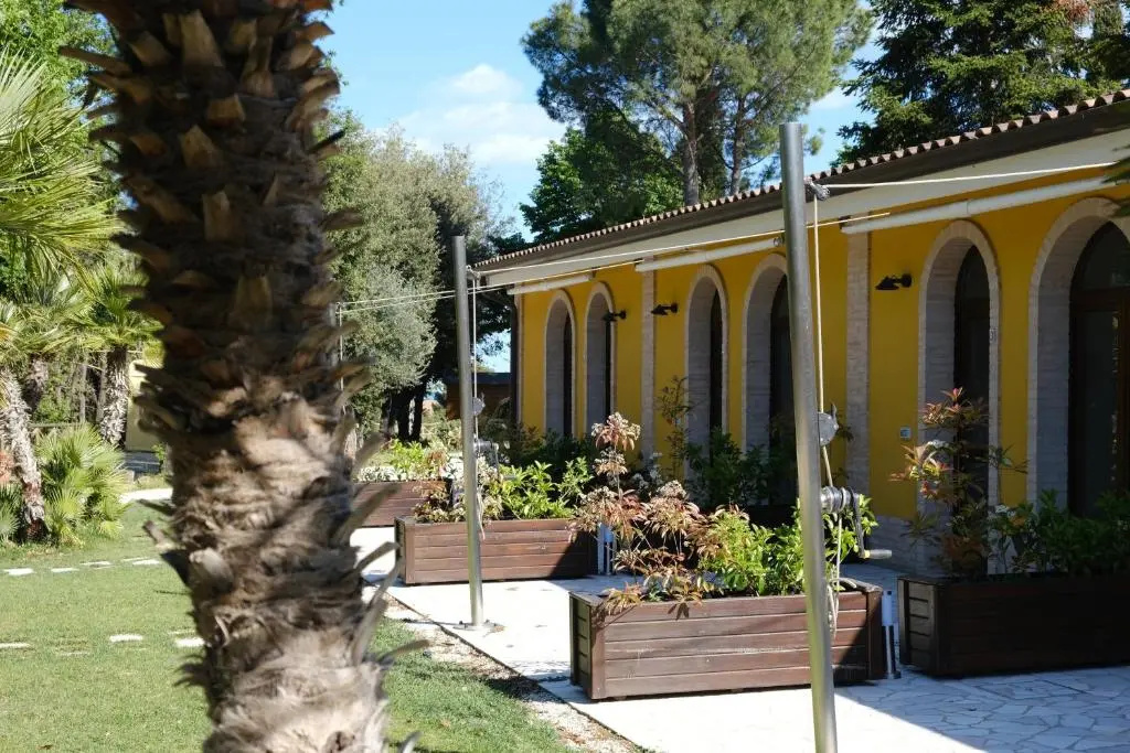 Poggio Imperiale Marche - Apartments & Glamping & Bubble Rooms
