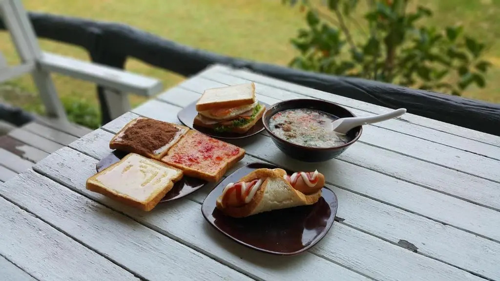 Baan Pong Tara