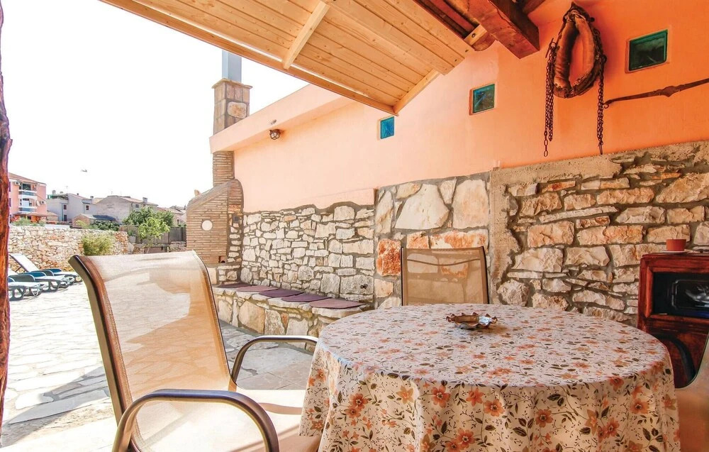Beautiful Home in Vodnjan With Wifi and 0 Bedrooms