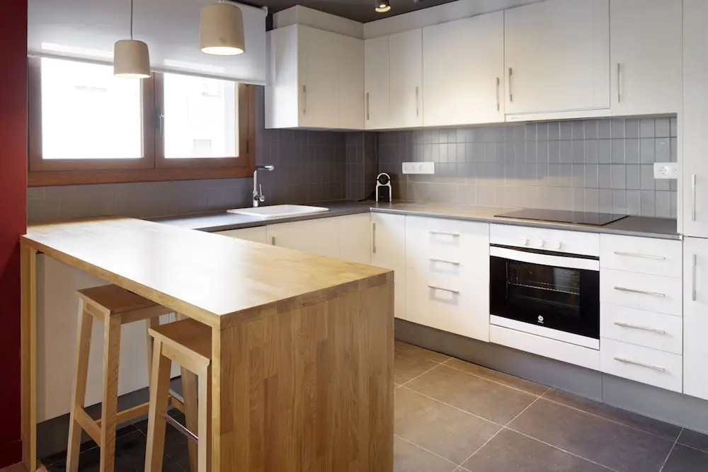 Eth Paer 1 by FeelFree Rentals