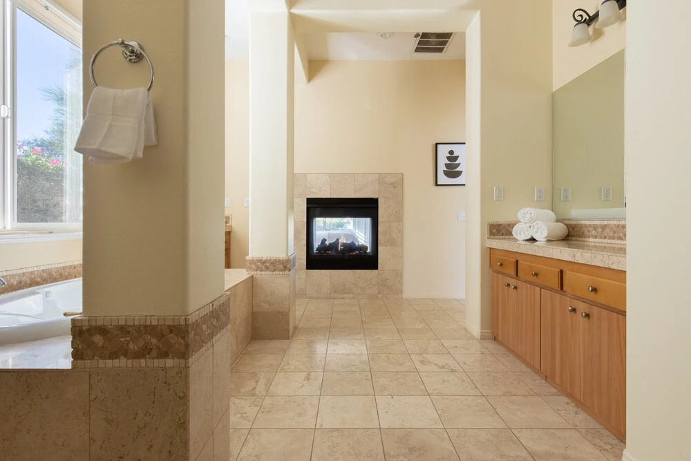 Jacinta by Avantstay Gorgeous & Spacious Getaway w/ Pool, Spa & Pool Table