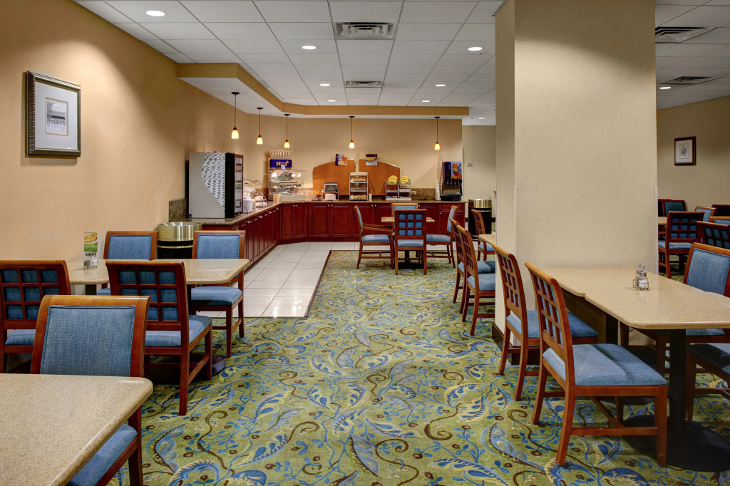 Holiday Inn Express - Richmond Downtown by IHG