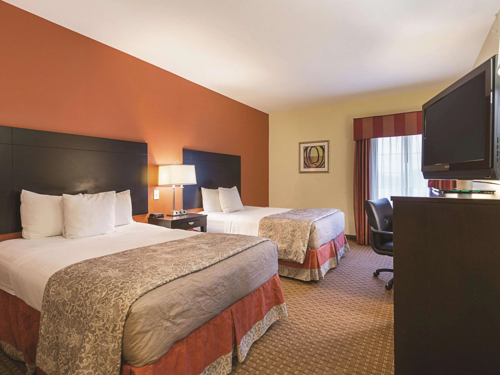 La Quinta by Wyndham Houston East at Normandy