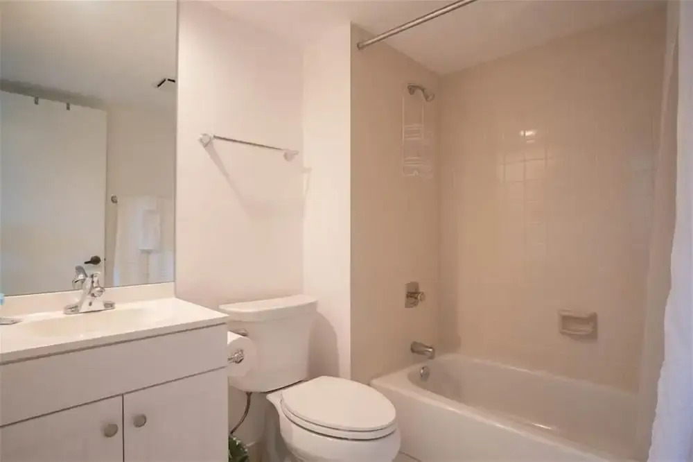 Grandview312 - Grandview 2 Bedroom Condo by Redawning