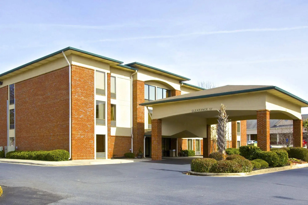 Spark by Hilton Alpharetta Roswell