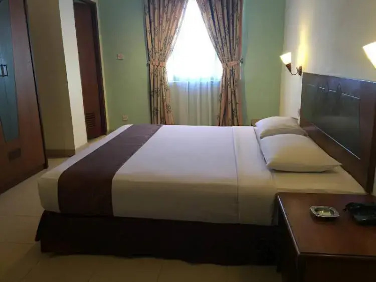 Grand Park Hotel
