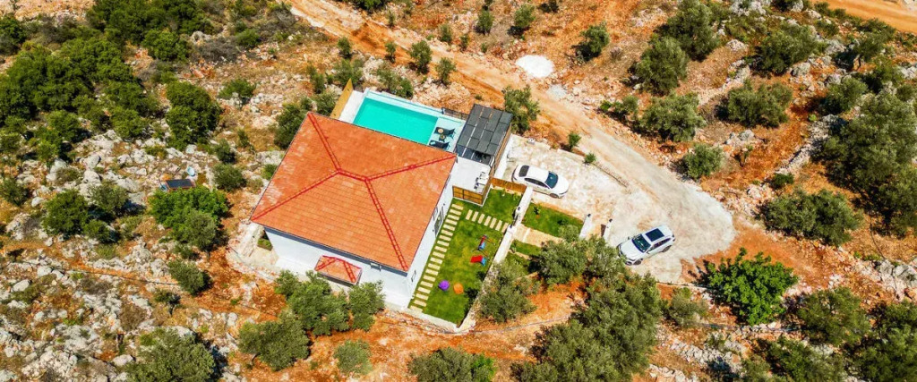 Villa Simurg