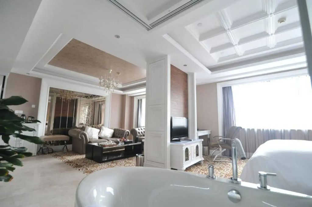 Yantai Bihai Hotel