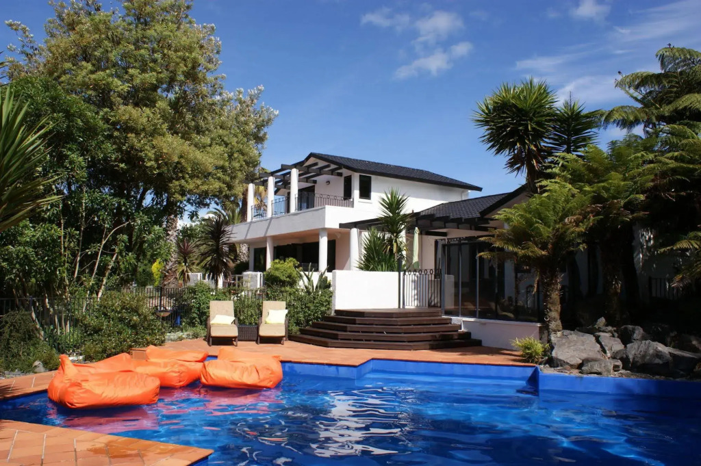 73 Milton Accommodation