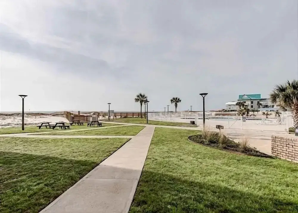 Royal Gulf Beach & Racquet Club 5110 2 Bedroom Condo by Redawning