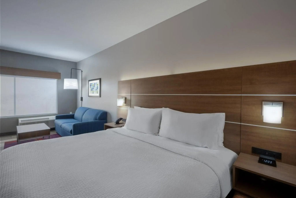 Holiday Inn Express & Suites - Gilbert - Mesa Gateway Airport