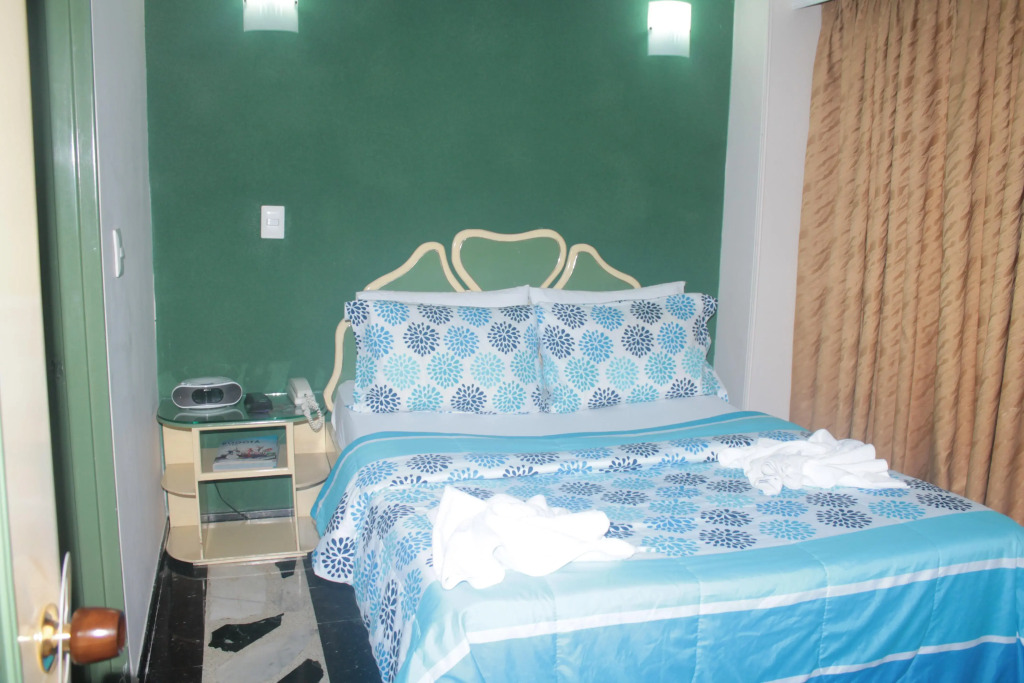 Hotel Business