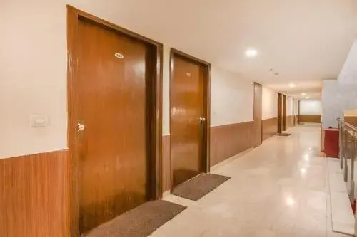 OYO Country Club Begumpet