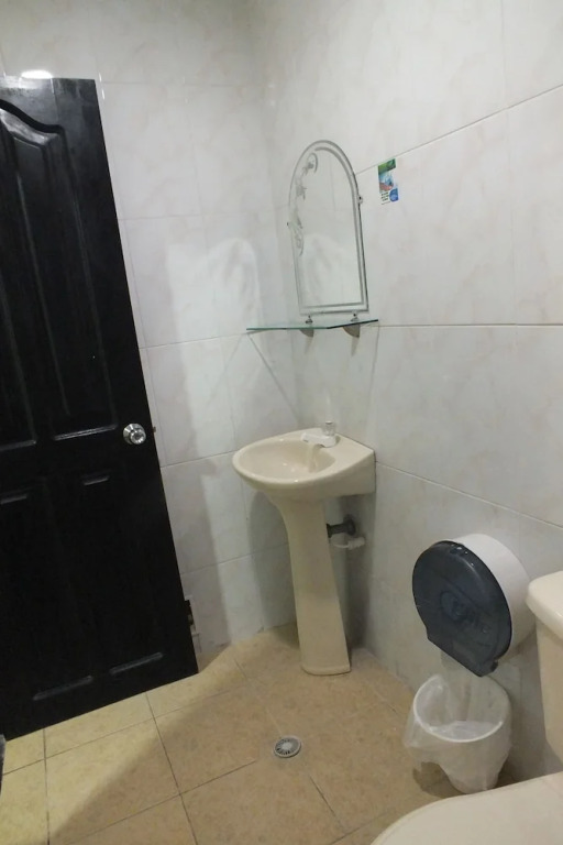 Hotel Emeralda Inn