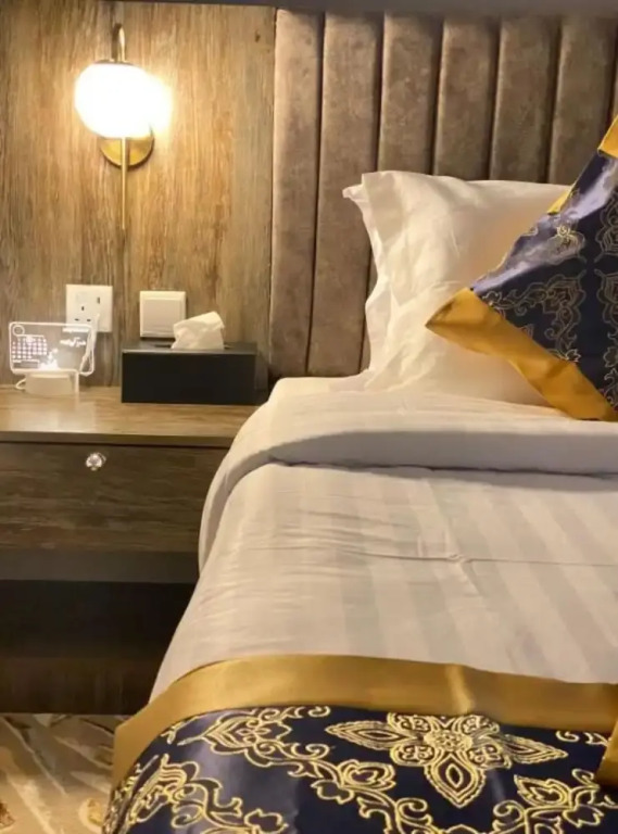 Desert Paradise Hotel