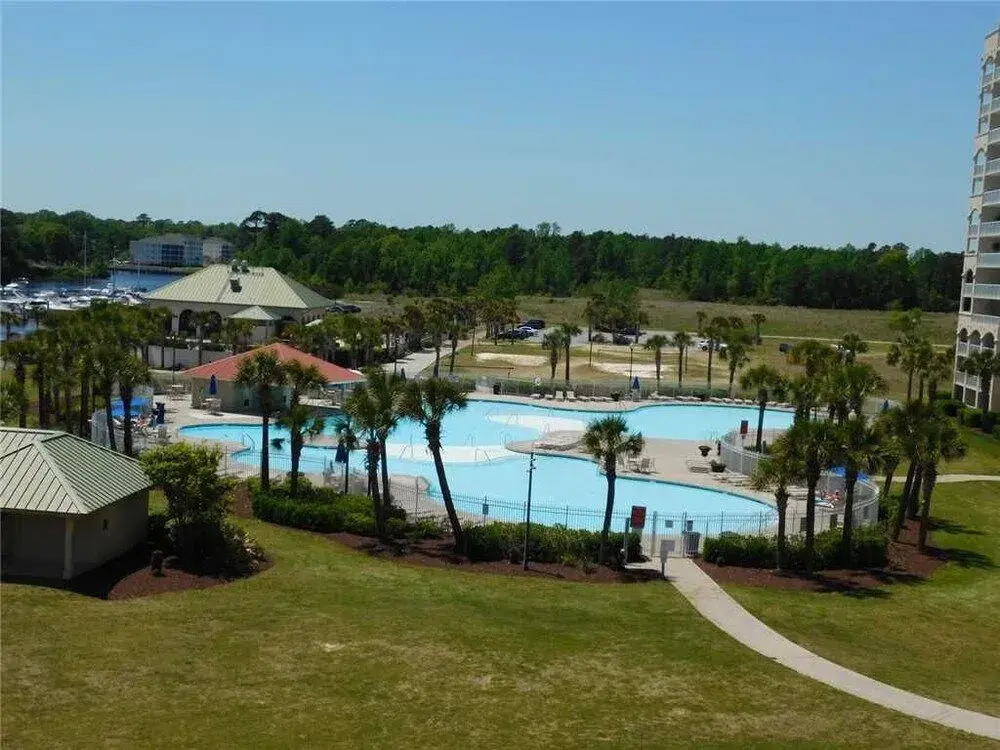 Yacht Club #3-401 - 3 Br Condo
