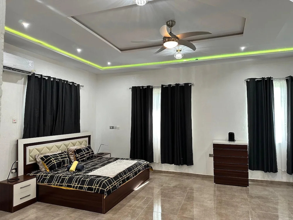 Nanani Luxury Villa