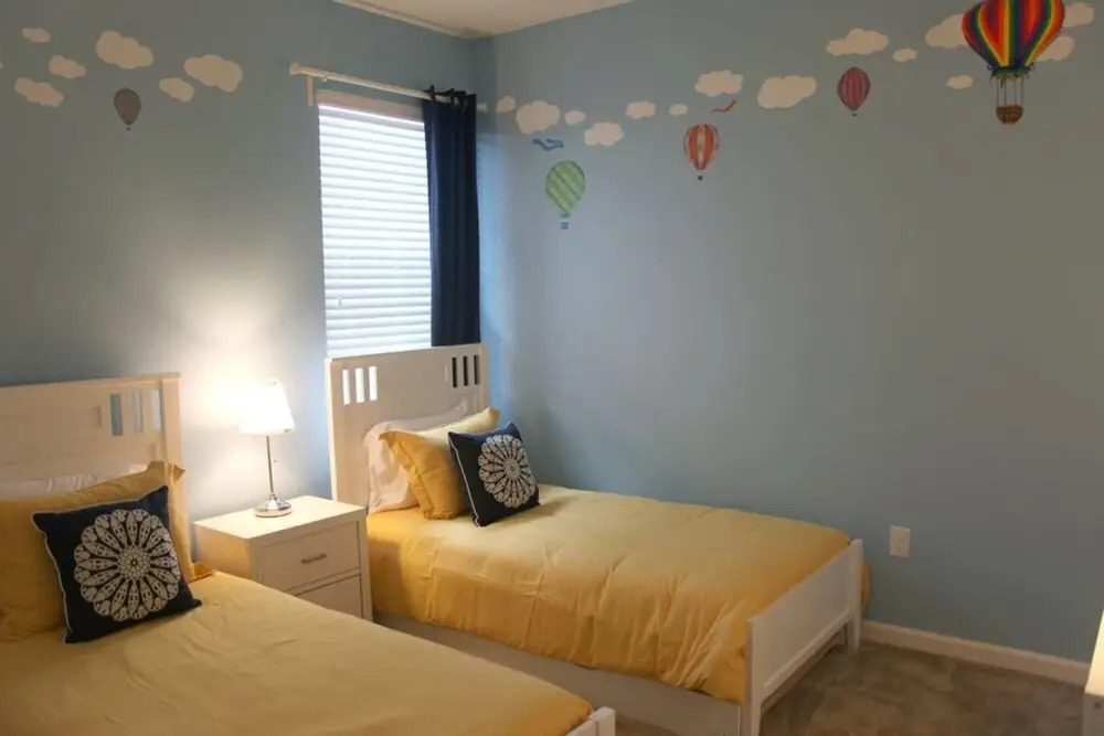 Beautiful Home With Private Pool and Themed Bedroom Near Disney