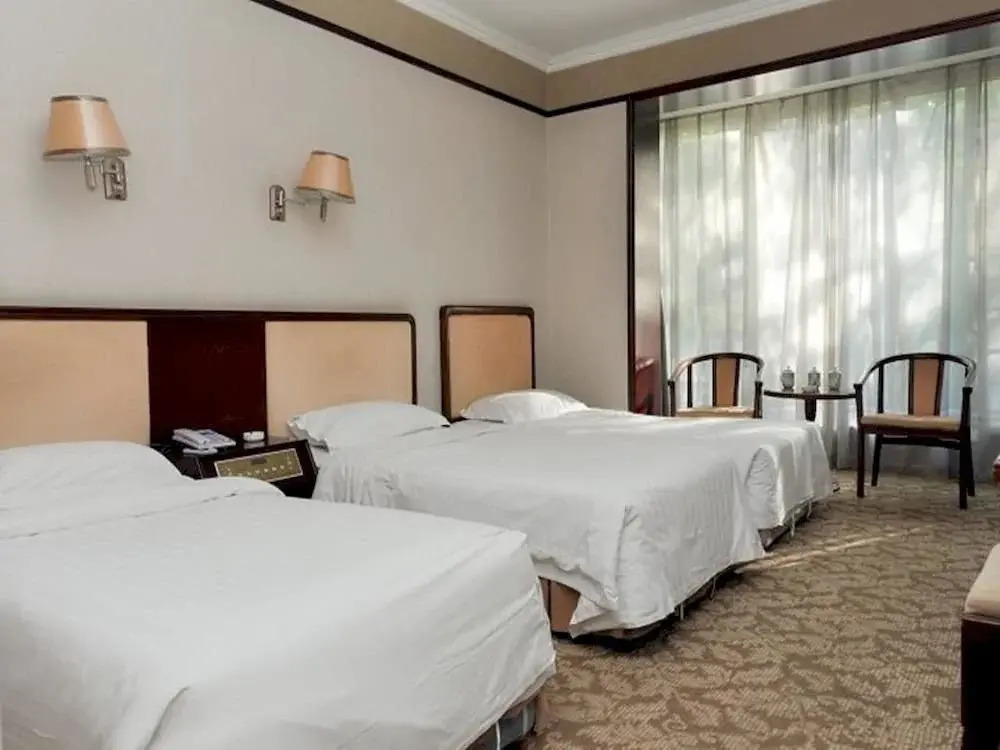 Dehuimen Hotel